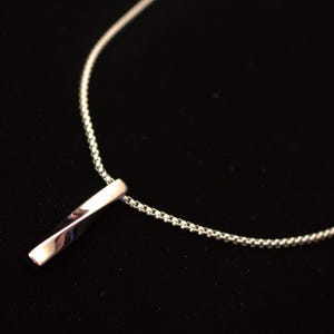Sleek Stainless Steel Bar Pendant Necklace Bullet Necklace for Men