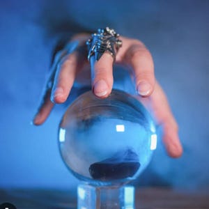 découvrez l'avenir avec la voyance en boule de cristal/la voyance en boule de cristal/la lecture avec une boule de cristal/la lecture du futur
