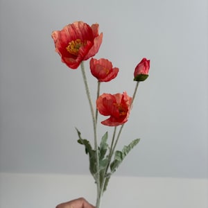 Coral Poppy Flower Spray – Premium Real Touch Artificial Wildflower Stem for Rustic Wedding Bouquets, Vintage Home Décor & Event Styling