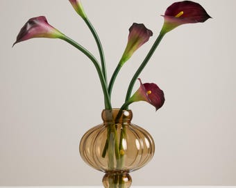 Plum Real Touch Calla Lily – Artificial Calla Lily, Elegant Wedding Flower, Premium Faux Botanical Stem for Modern Floral Arrangements