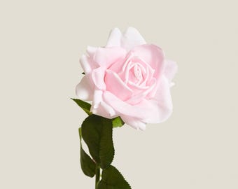 Faux Soft Pink Rose Stem – Real Touch Artificial Flower for Bouquets, Wedding Decor, Home Styling & DIY Arrangements