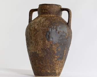 Rustic Amphora Ceramic Vase – Aged Textured Farmhouse Vase in Rust for Vintage & Wabi-Sabi Decor