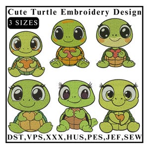 Puede incluir: Un conjunto de tres diseños de bordado que presentan lindas tortugas verdes sosteniendo corazones. Los diseños están disponibles en tres tamaños y en los siguientes formatos: DST, VPS, XXX, HUS, PES, JEF, SEW.