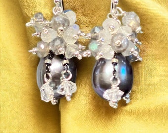 Grey Pearl Cluster Earrings, Labradorite Gemstone Earrings, Silver Pearl Wedding Earrings, Herkimer Diamond Dangle Earrings, Gift for Mom
