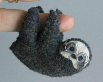 Felt Sloth With Glasses, Bendable Hanging Pocket Pet Plush, Etsy Pick, Rainforest Animal