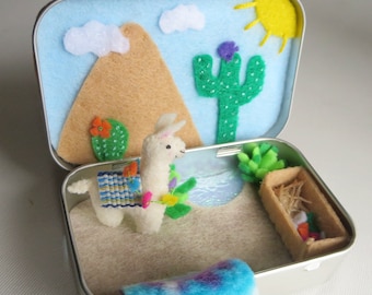 Llama Alpaca miniature felt plush Altoid tin play set