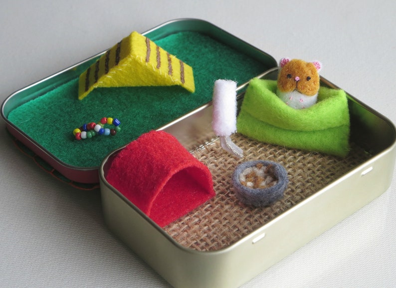 Hamster altoid tin, felt stuffed animal , plush play set image 9