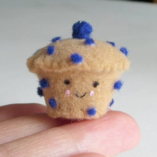 Blueberry muffin miniature felt plush play food - smiling face - felt play food -play food people