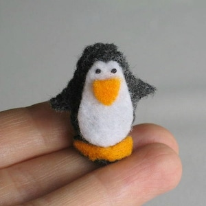 Penguin altoid tin miniature felt plush stuffed animal quiet time toy gift for her image 2