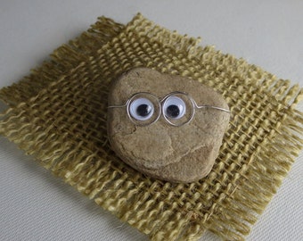 Stone buddy wearing glasses with pillow - natural smile - retro