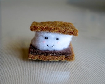Tiny  S'mores Plush, Miniature Felt Stuffed Camping Gift, Smiling Face Marshmallow, Kawaii Desk Pet