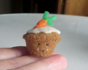 Carrot cake muffin miniature felt plush play food - smiling face - felt play food -play food people