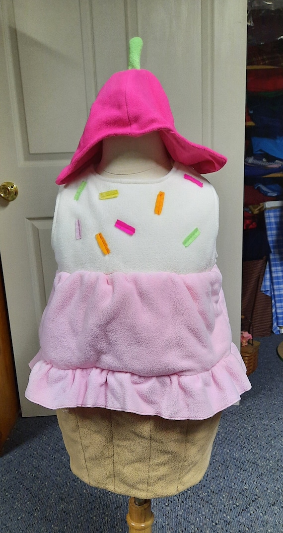 Old navy halloween costume Gem