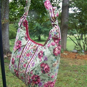 Olivia's Flower Garden Handbag Pdf Pattern and Tutorial Immediate download e-file image 1