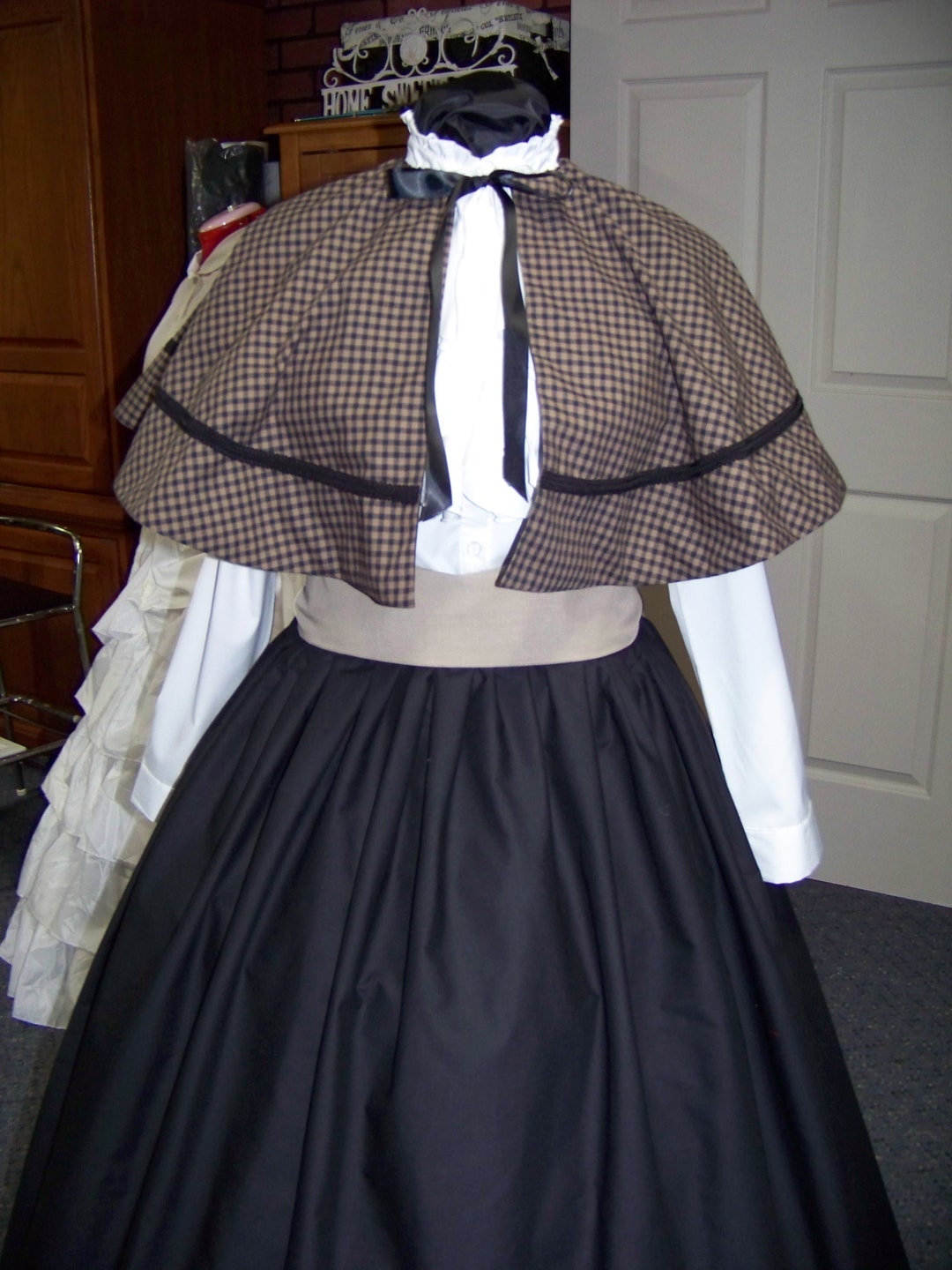 Charles Dickens graco Costumes