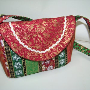 Child&#39;s Christmas Purse-easy sewing pdf pattern and Tutorial with Immediate Download e-file