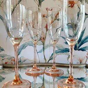 Luminarc Rose Stemmed Champagne Glasses- Set of 4