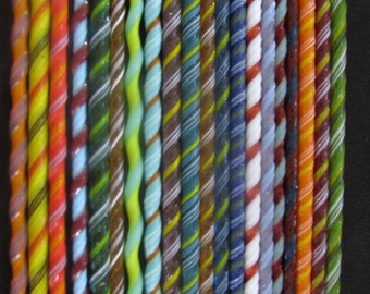 1/2 libra. Devardi Glass Twistie Rods Lámpara De Vidrio Soplado COE 104 - Muestreador Aleatorio