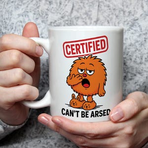 Taza de monstruo "No me puedo quejar" certificada, regalo divertido y perezoso, humor británico, taza de café de cumpleaños para oficinistas, regalo sarcástico, taza para vagos.