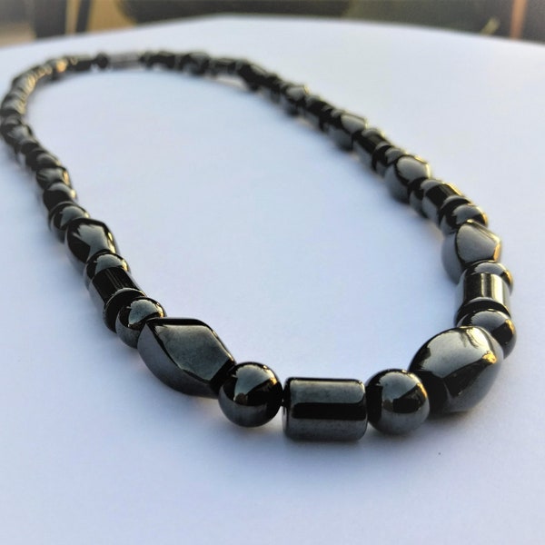 Chunky Magnetic Healing Therapy Necklace Large 8mm Diameter all Magnetite