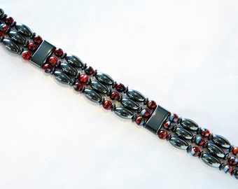 Triple Strand "Sierra" Magnetic Therapy Bracelet- Red and Black