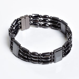 Magnetic Therapy Triple Strand Anklet Milan Style image 2