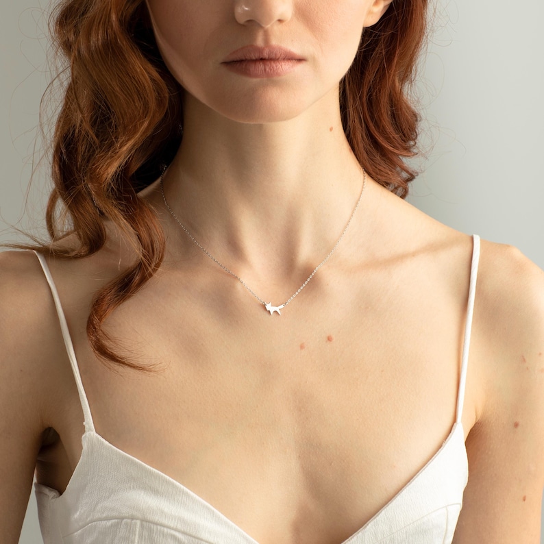 Dainty fox necklace in 14K gold or 925 silver, featuring a minimalist fox pendant. Handmade jewelry for animal lovers, a perfect Christmas gift for her.