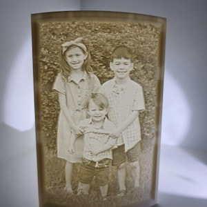 3D Lithophane Table Light - Personalized with your own photo
