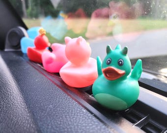 Jeep Duck Clips: Wrangler & Gladiator Duck Display | Keep Your Ducks in a Row!