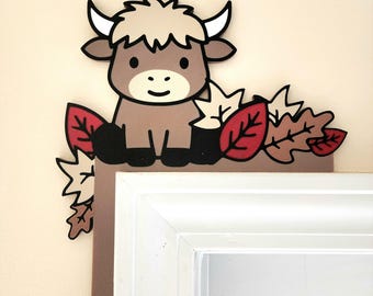 3D Printed Highland Cow Door Corner • Fall Leaves Decor