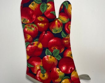 Apple Oven Mitt, Oven Glove, Kitchen Accessory, Gift for Cook, Foodie, Gardener, Mom Gift