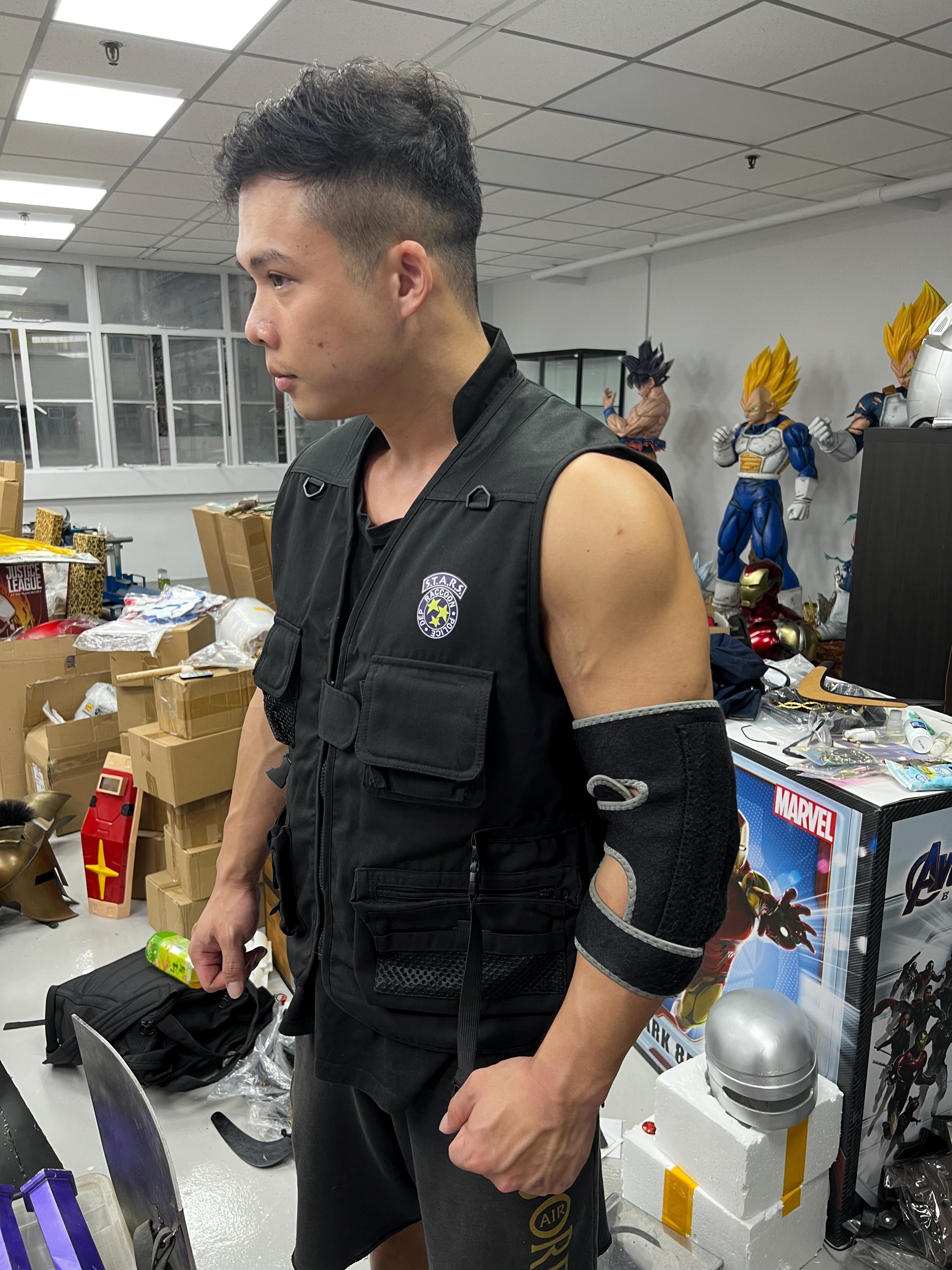 バイオハザード クリス レオン ウェスカー STARS アンブレラ 衣装