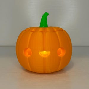 3D Printed Jack-O-Lantern Cute Tiny Pumpkin Halloween Decoration Spooky Fall