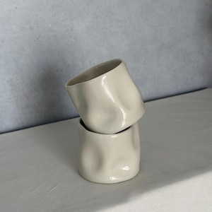 Glansbeker, handgemaakte porseleinen beker met glanzende afwerking, unieke koffiekop van 11,2 oz, beker van 330 ml, magnetron- en vaatwasmachinebestendig, rustiek cadeau