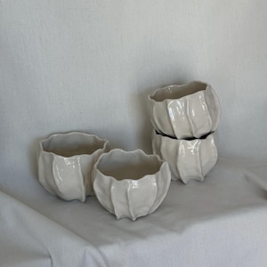 Wrinkle Cup, Handmade Ceramic Mug with Textured Design, 300ml (10 oz) Coffee Cup, Artisan Pottery, Microwave Safe