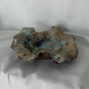 セラミックプレート、手作り陶器プレート、7.5 x 7インチのサービングプレート、職人技の食器、電子レンジ対応