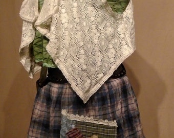 Upcycled rok ongewenste Gypsy Upcycled kleding geruite & Floral Eco kleding rok w Vintage Patchwork Pocket n Ruffle Cowgirl chique S DeviDesigns
