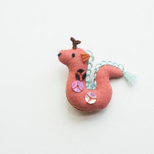 Dragon hand-embroidered brooch pin