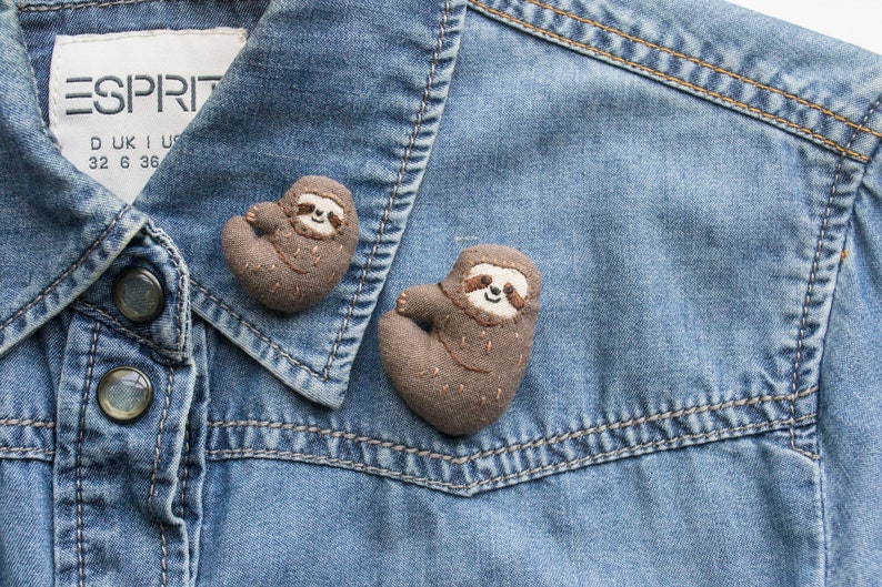 Sloth mini hand-embroidered brooches zdjęcie 2