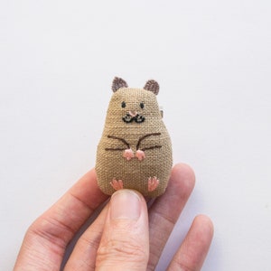 Hin the Hamster hand-embroidered brooch