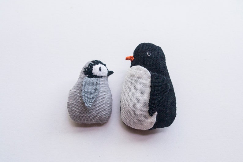 Penguin parent and child mini hand-embroidered brooch pins image 7