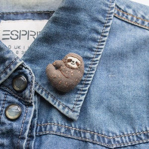 Sloth mini hand-embroidered brooches zdjęcie 7