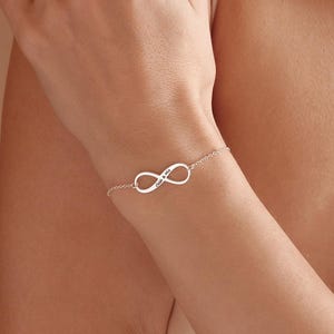 Pulseira com nome personalizado do infinito, pulseira com nome de prata, pulseira com nome do infinito, presente de aniversário, presente para mãe, presente para esposa, presente para menina