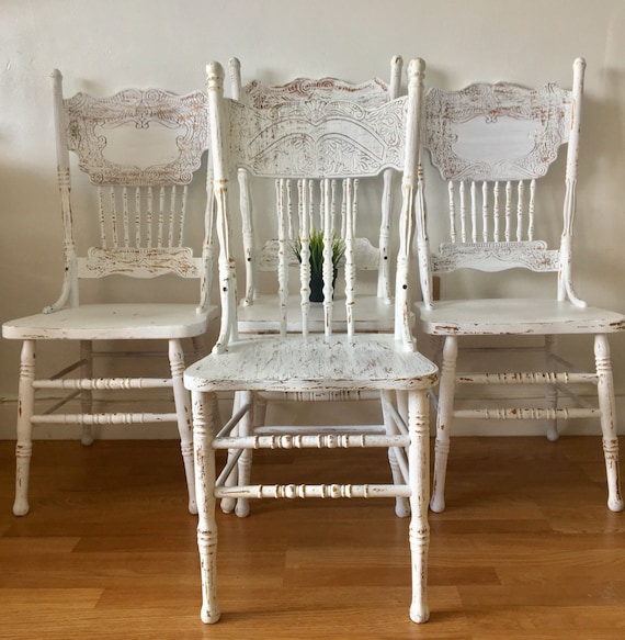 wooden farmhouse chairs