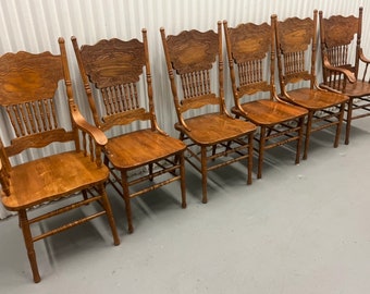 UnPainted chairs,dining chairs,kitchen chairs,farmhouse chairs,wood chairs, refinished chairs,six chairs