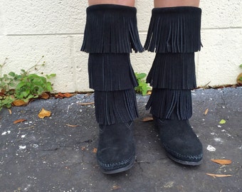 vintage black suede fringe minnetonka hippie booties  size 7