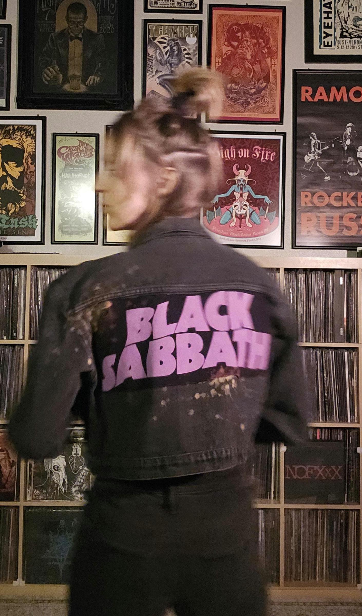 Jacket Black Denim BLACK SABBATH upcycled backpatch small cropped