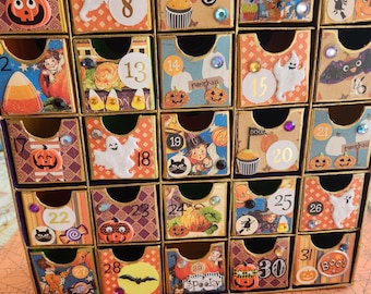 Hand Painted Halloween Countdown Box: Vintage Scrapbook Paper Advent Calendar