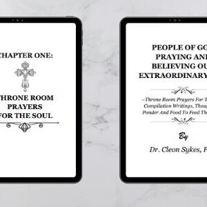 Op de afbeelding: Een zwart-wit afbeelding van een boekomslag met de titel "Troonzaalgebeden voor de ziel" en de ondertitel "Mensen van God die bidden en geloven in onze buitengewone God". Het boek is van Dr. Cleon Sykes, PhD.