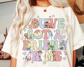 Maglietta retrò Disney Toy Story "You've Got A Friend In Me", abbinamento di personaggi vintage, maglietta per le vacanze in famiglia Disney, maglietta per il viaggio Disney
